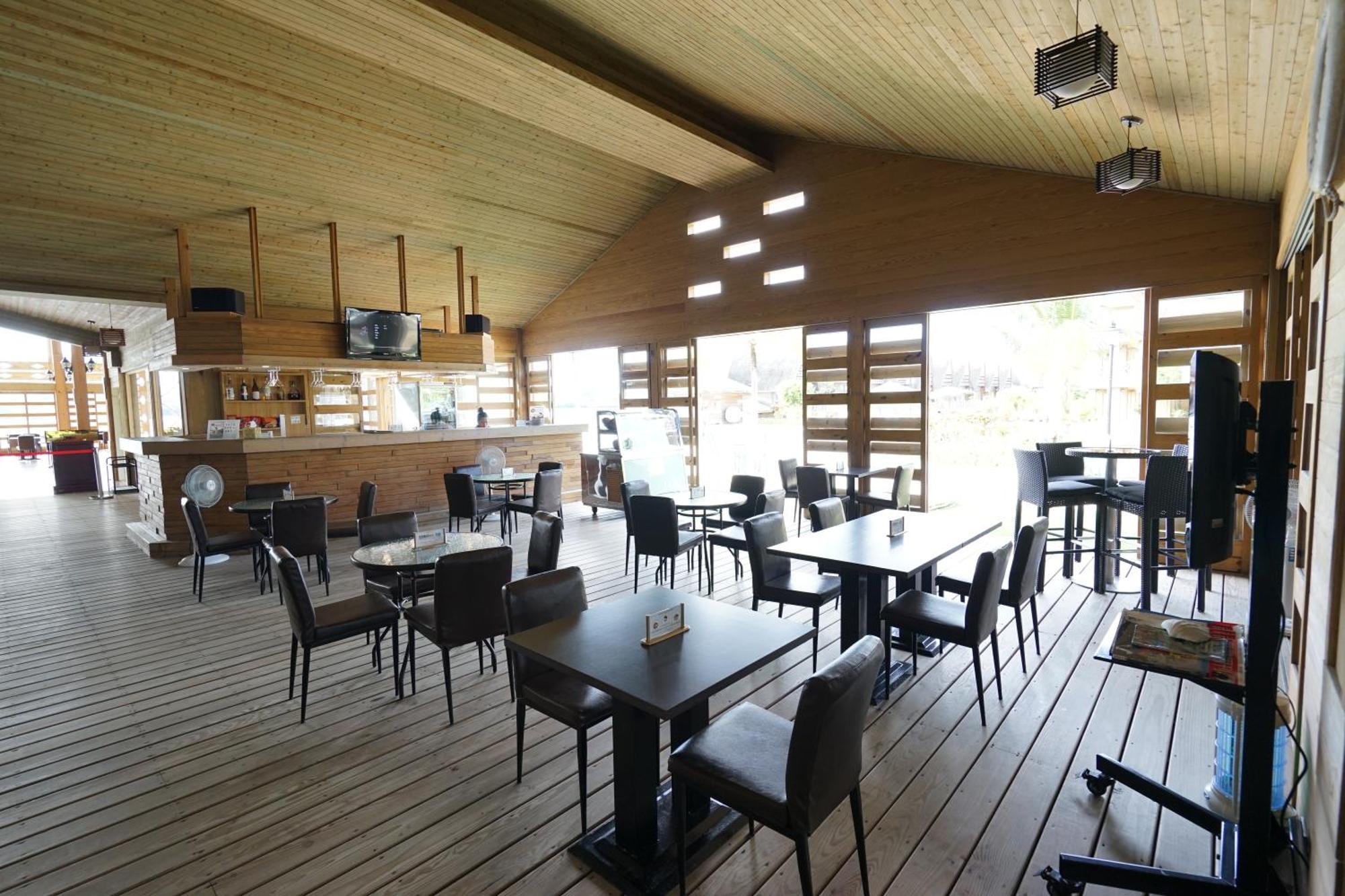Island Paradise Resort Club Koror village Exterior foto